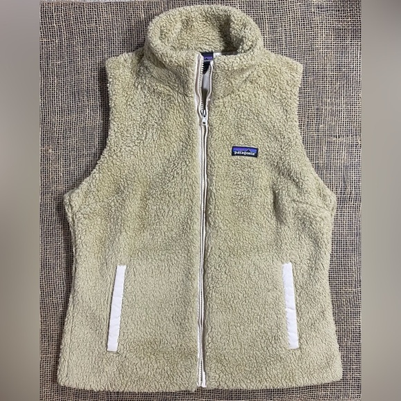 Patagonia Los Gatos Khaki Fleece Vest, Size L, Fair Trade Certified - Picture 1 of 10